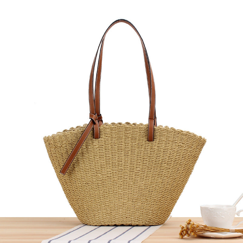 Elegant Bast-Shoulder Bag with Faux Leather Accents Skanto