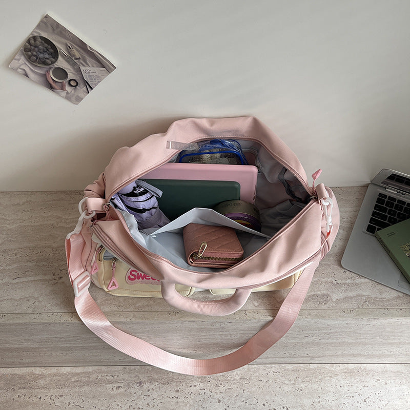 Sporty crossover bag with multifunctional compartments Skanto