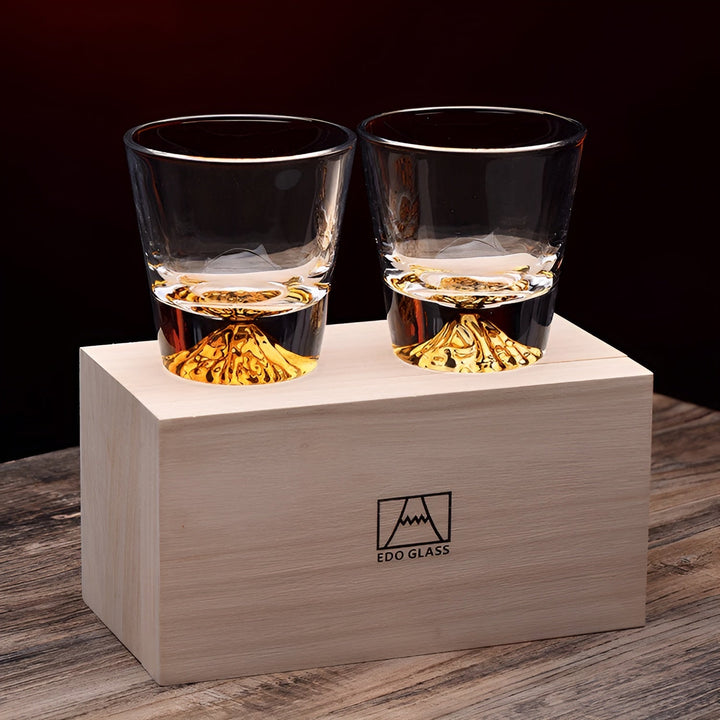 Whiskyglass med Fuji-motiv – et elegant sett for kjennere