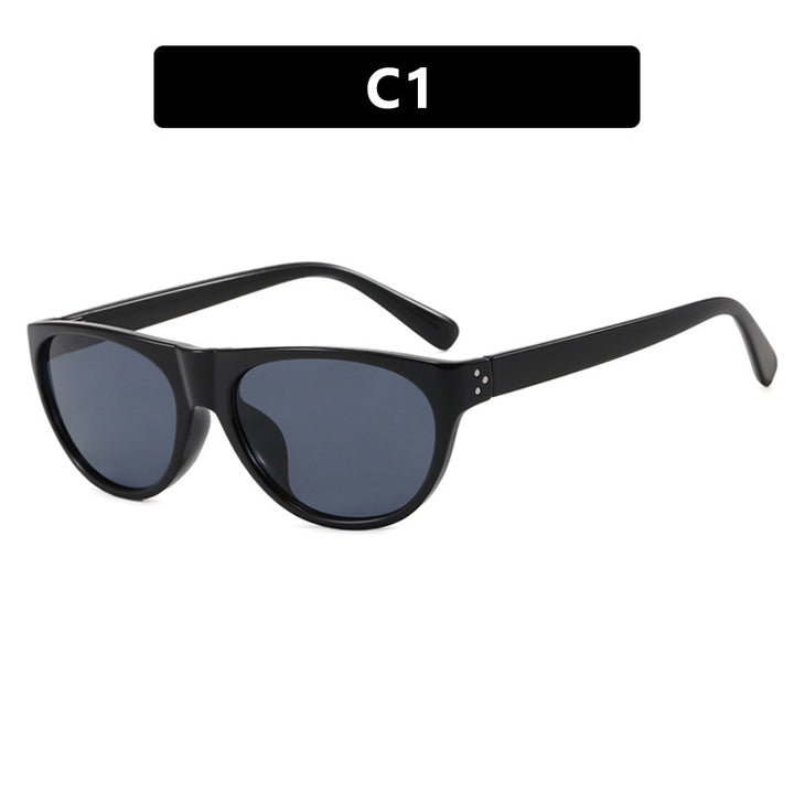 Dame moteriktig optisk brille med elegant kattøye-design Skanto