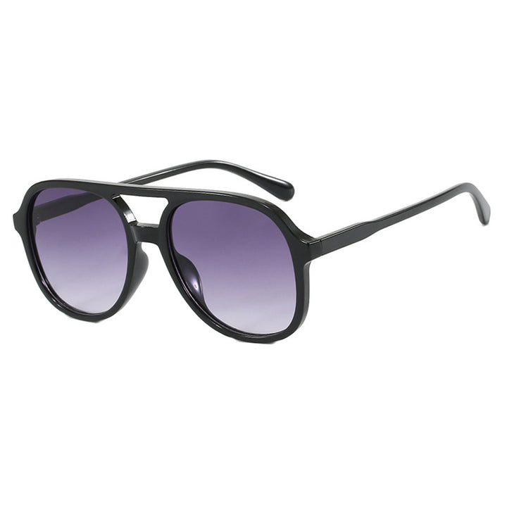 Dame solbrille med elegant skilpaddemønster og UV-beskyttelse Skanto