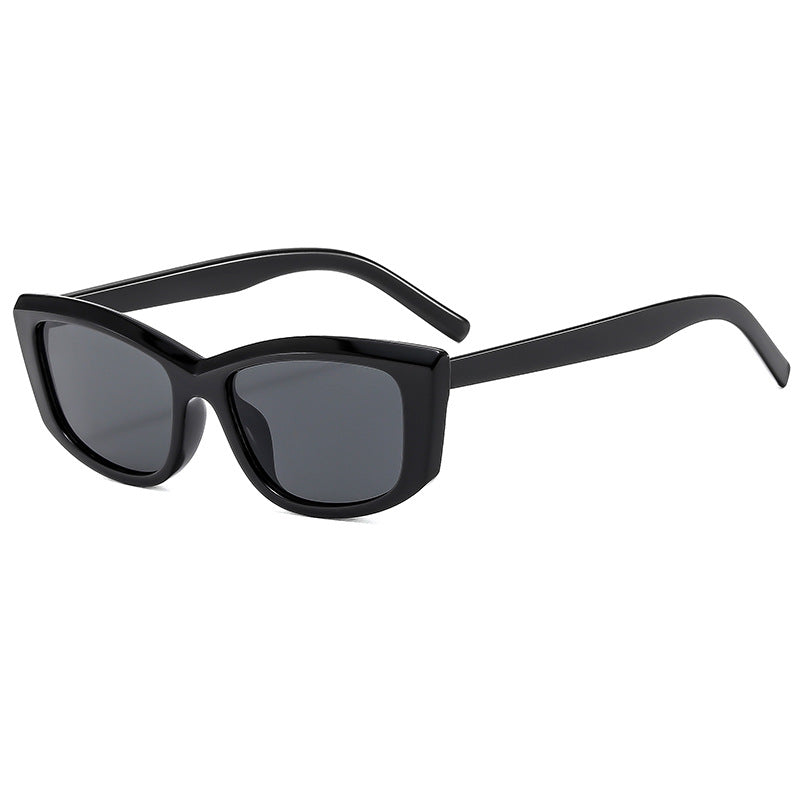 Damer Stilig solbrille i moderne kvadratdesign Skanto