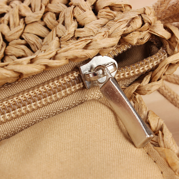 Macrame shoulder bag with elegant fringe detail Skanto