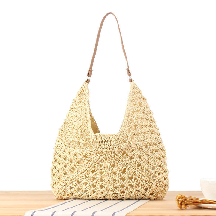 Shoulder Bag with Hand-Knotted Pattern and Leather Details Skanto