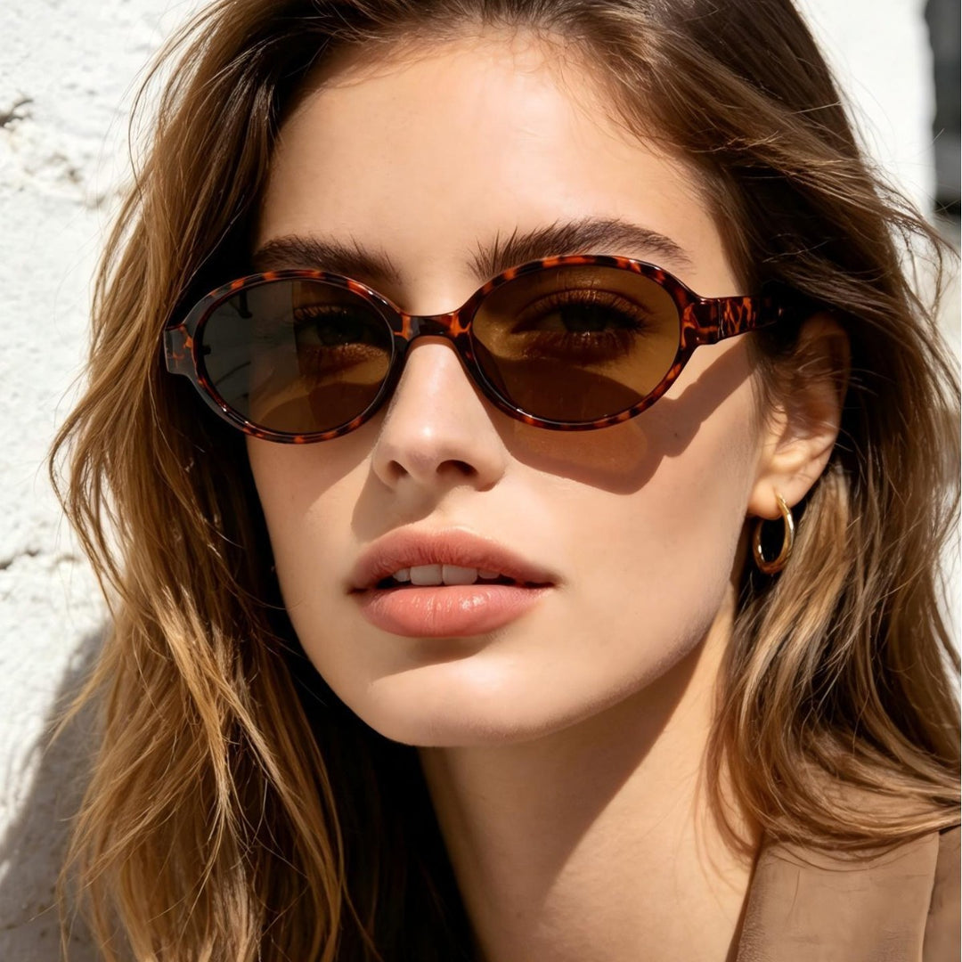 Dame moterik oval solbrille med dyremønster Skanto