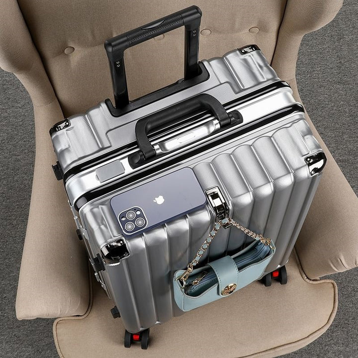 Hardplasttrolley med integrert USB-ladeport og multifunksjonell lagring Skanto