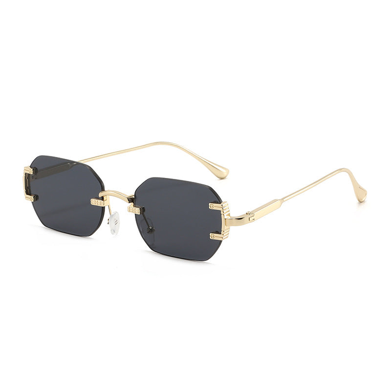 Damer geometrisk solbrille med luksuriøs metallramme og beskyttende UV-filter Skanto