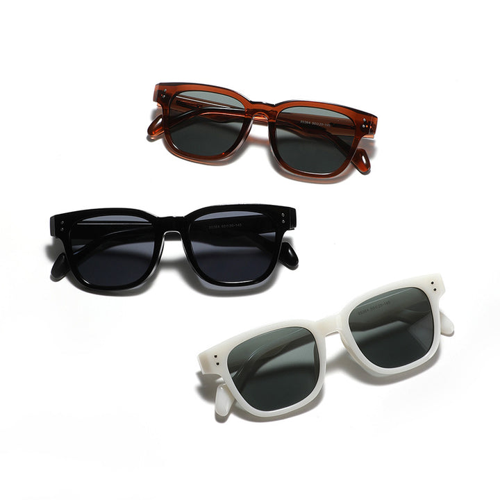 Dame kvadratisk solbrille med komfortabel passform og stilfullt design Skanto