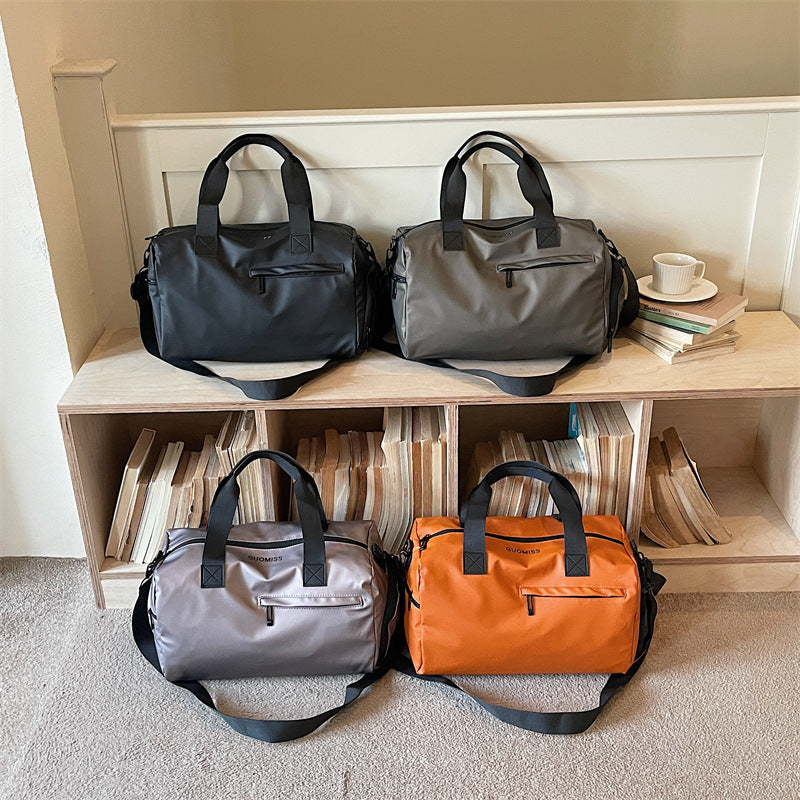 Sport-Duffel-Bag med Høy Volum og Vannavvisende Materiale Skanto