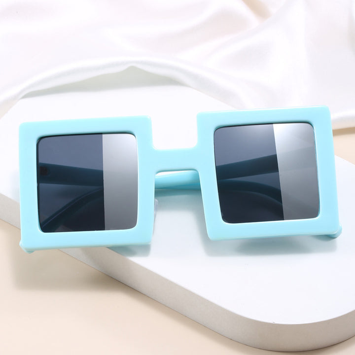 Dame kvadratisk solbrille med moderne design Skanto