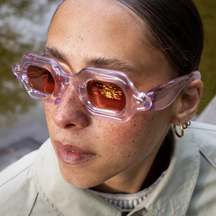 Dame formet solbrille Skanto