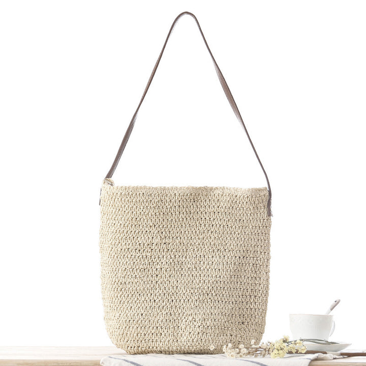 Handbag made of hand-knotted natural material with adjustable shoulder strap Skanto