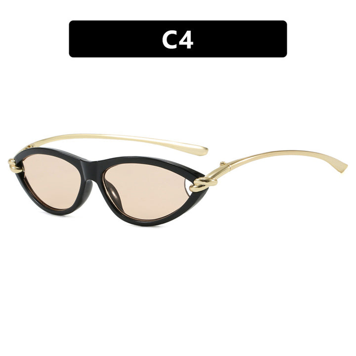 Damen Cat-Eye solbriller med elegant metallramme og beskyttende UV-filter Skanto