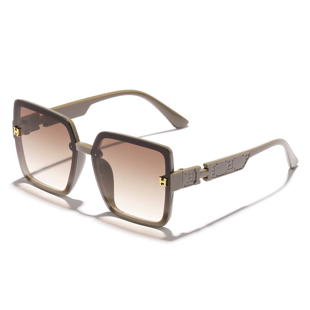 Dame oversized moteriktig solbrille med elegant fargeovergang Skanto
