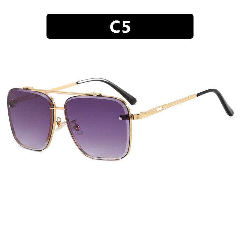 Dame kvadratisk solbrille med beskyttende glass og moderne metallramme Skanto