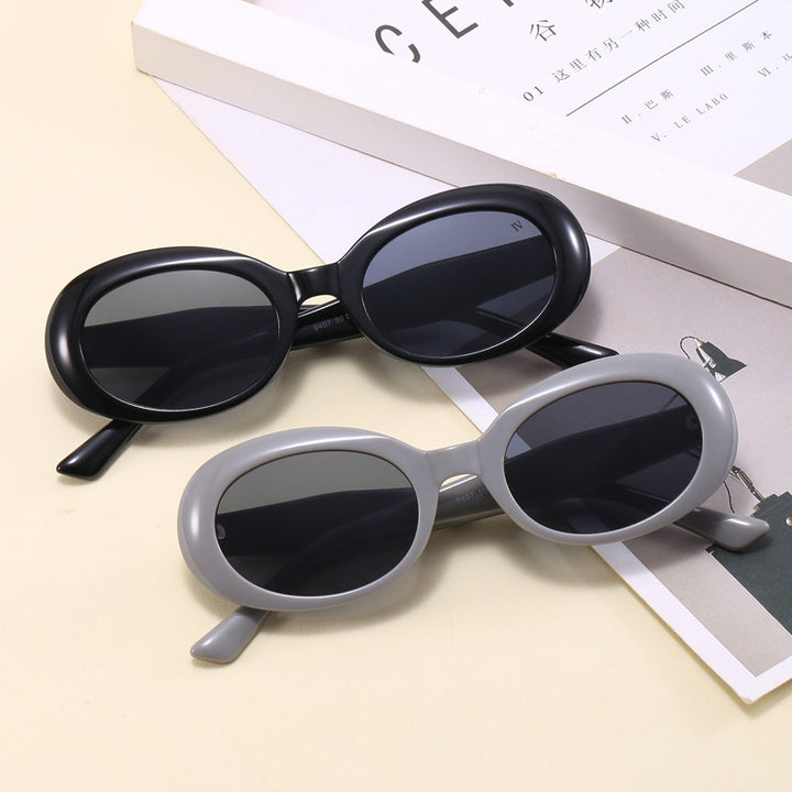 Dame retro-inspirert solbrille med bred ramme Skanto