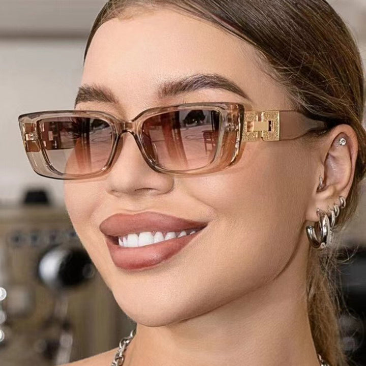 Dame moteriktig Oversized solbrille med unikt leopardmønster Skanto