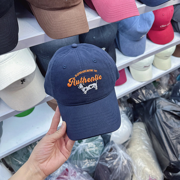 Kvinnebroderte kuemønster baseball cap Skanto