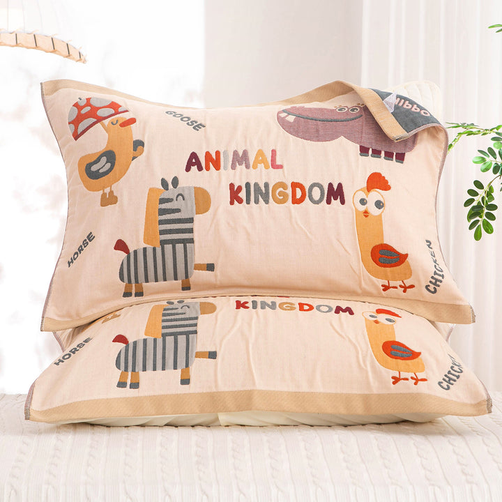 Kvinne putevar med munter lappeteknikk design Skanto