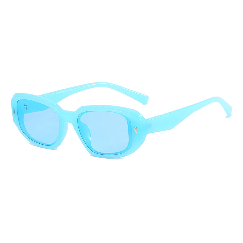 Damer oversized moteriktig solbrille Skanto