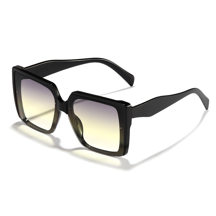 Dame oversized solbrille i trendy kvadratdesign Skanto