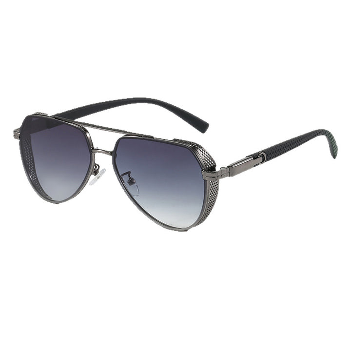 Dame moteriktig solbrille med stilige aksenter Skanto