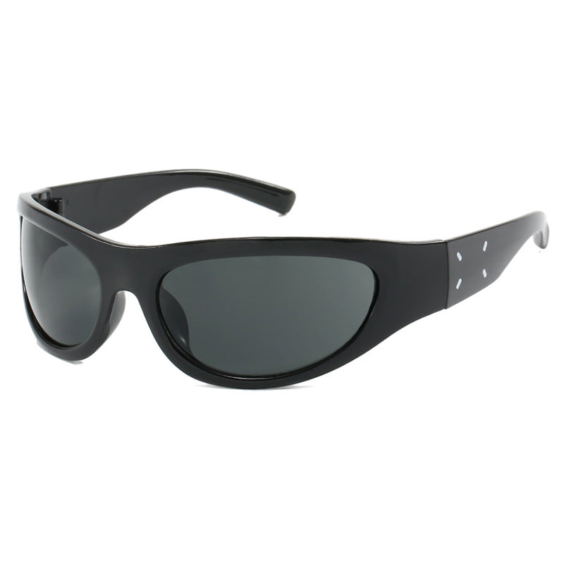 Dame sports solbrille med ergonomisk design og omfattende UV-beskyttelse Skanto