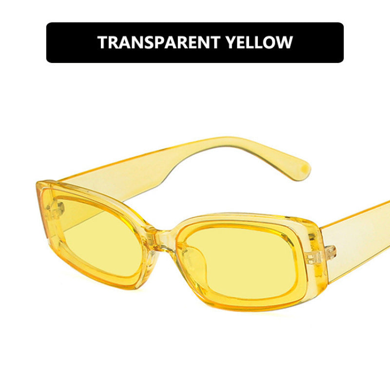 Dame mote solbrille i futuristisk transparentdesign Skanto