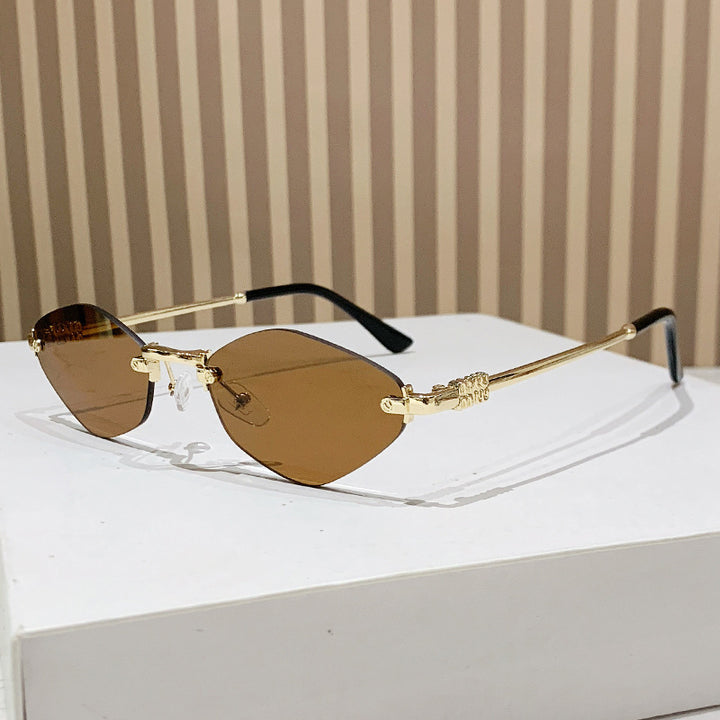 Dame Cat-Eye solbriller i moderne elegans stil Skanto