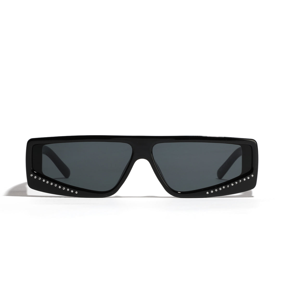Dame oversized solbriller med futuristisk form og stilige dekorasjoner Skanto
