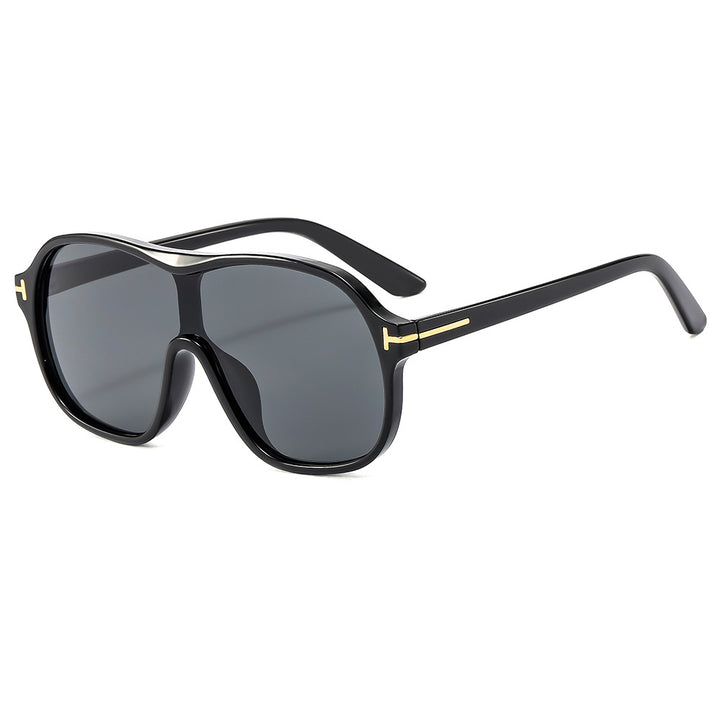Dame moteriktig oversized solbrille med innovativt design Skanto