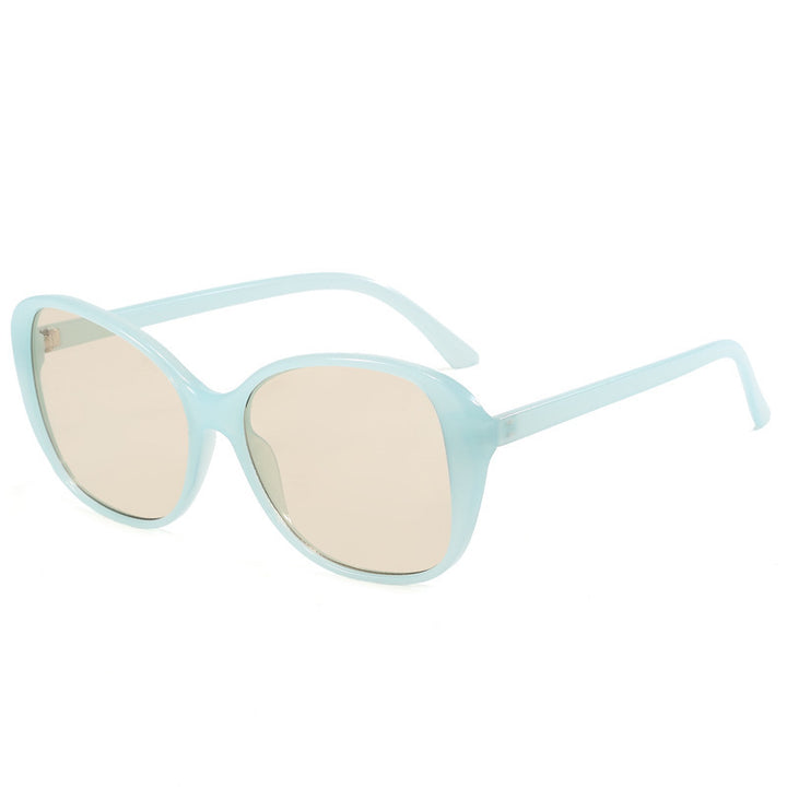 Dame Vintage solbrille med unik, bred ramme Skanto