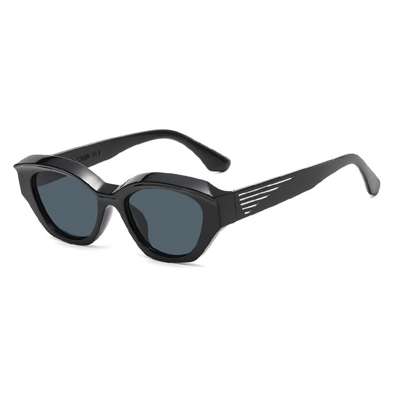 Dame Cat-Eye solbriller med markant ramme og UV-beskyttelse Skanto