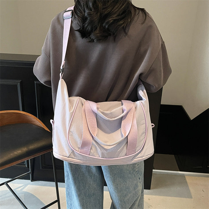 Elegant sport bag with multiple compartments Skanto