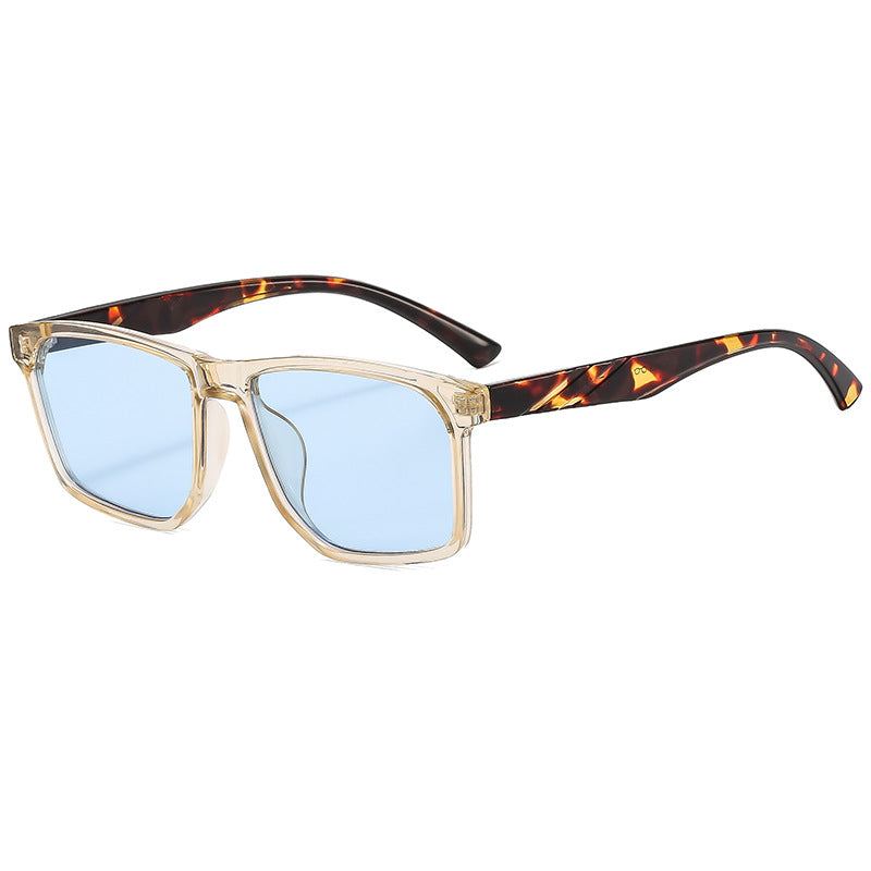 Dame trendy solbrille Skanto