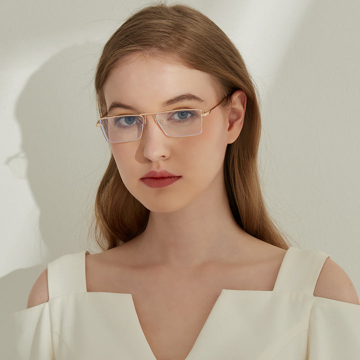 Dame elegant firkantet solbrille med smal metallramme og UV-beskyttelse Skanto
