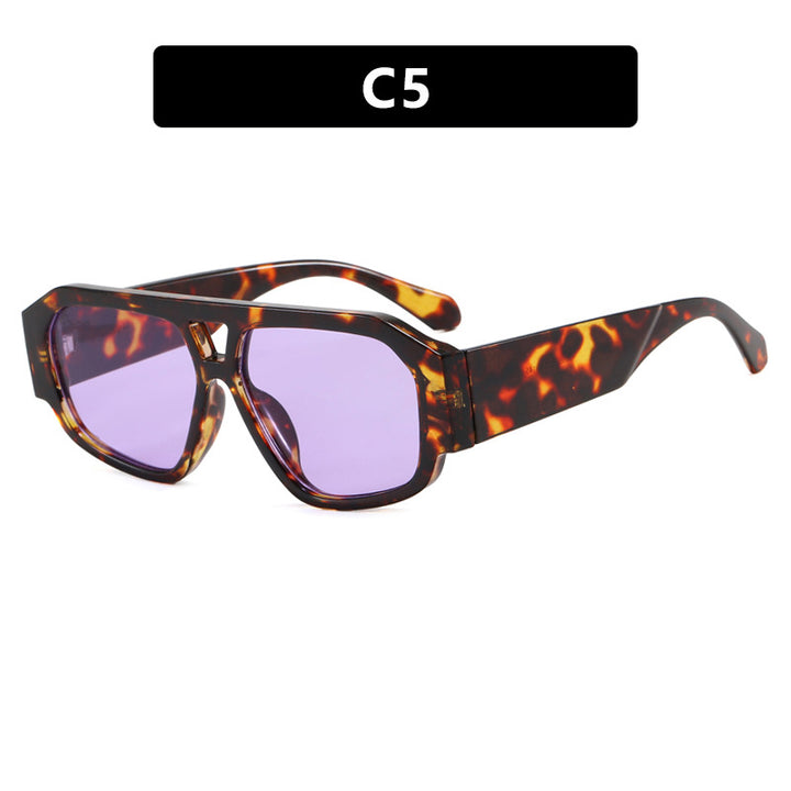 Dame solbrille med iøynefallende oktagon-design og UV-beskyttelse Skanto