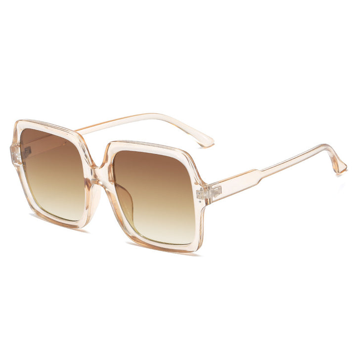 Dame moteriktig oversized solbrille med moderne design Skanto