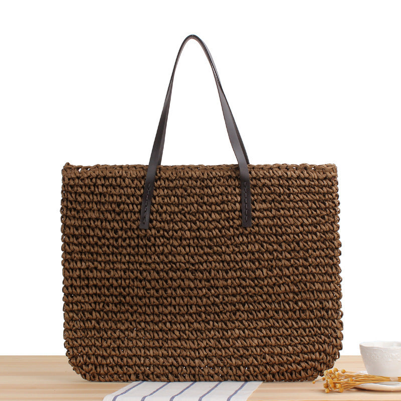 Handbag made of hand-woven natural material with sturdy handles Skanto