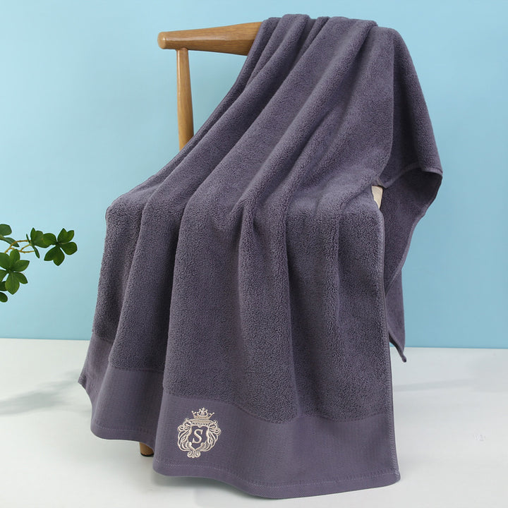 Luxurious terry towel with elegant design Skanto
