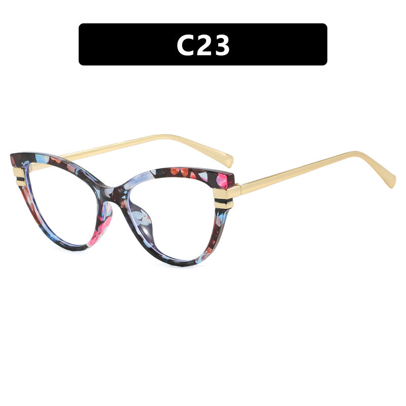 Dame Cat-Eye solbriller med elegant plastramme og gullaccentuer Skanto