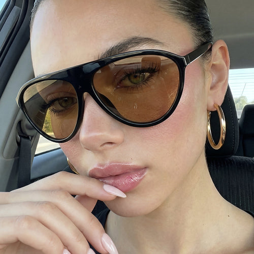 Damer Sportslig Solbrille med moderne beskyttelsesdesign Skanto