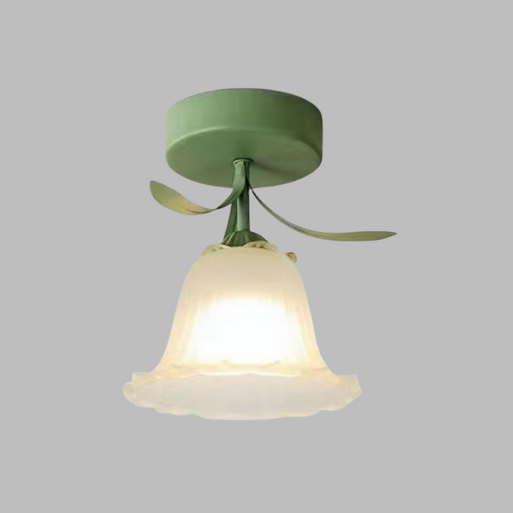 Skanto | Taklampe med blomstret glasskjermdesign