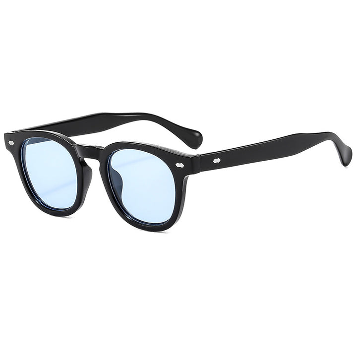Dame Designer-solbrille i stilfull retro-look Skanto