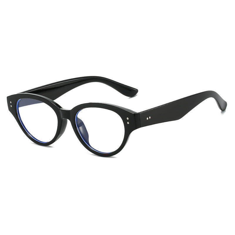 Dame Cat-Eye solbriller med retro-inspirert rammestruktur Skanto