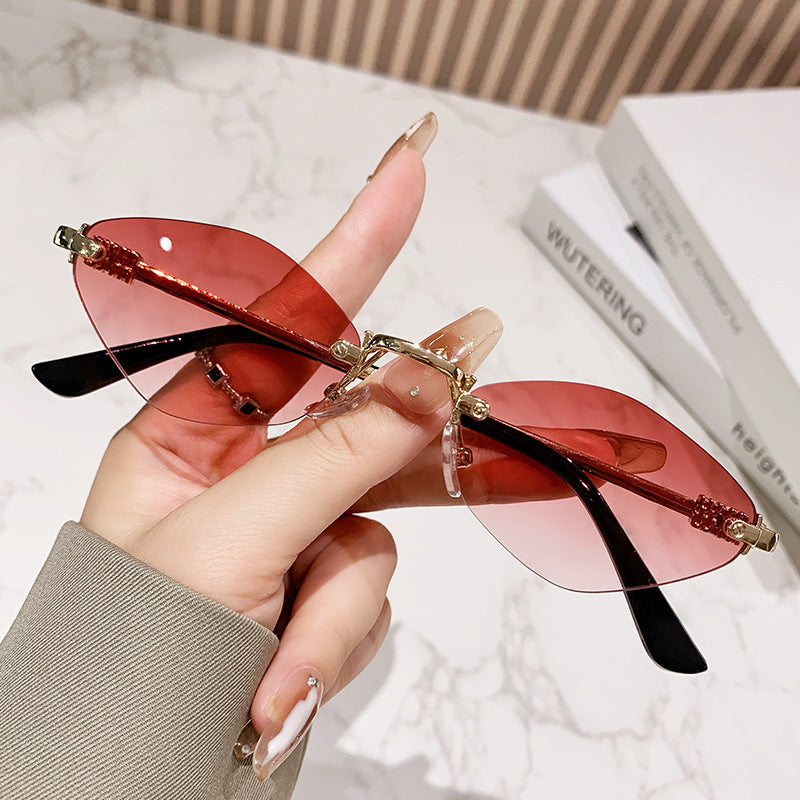 Dame Cat-Eye solbriller i moderne elegans stil Skanto