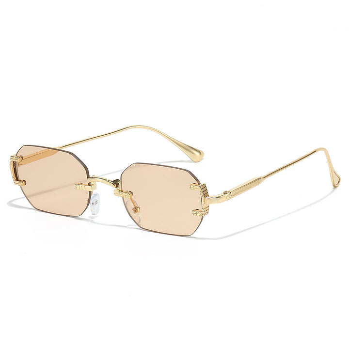 Dame moteriktig solbrille i elegant geografisk stil Skanto