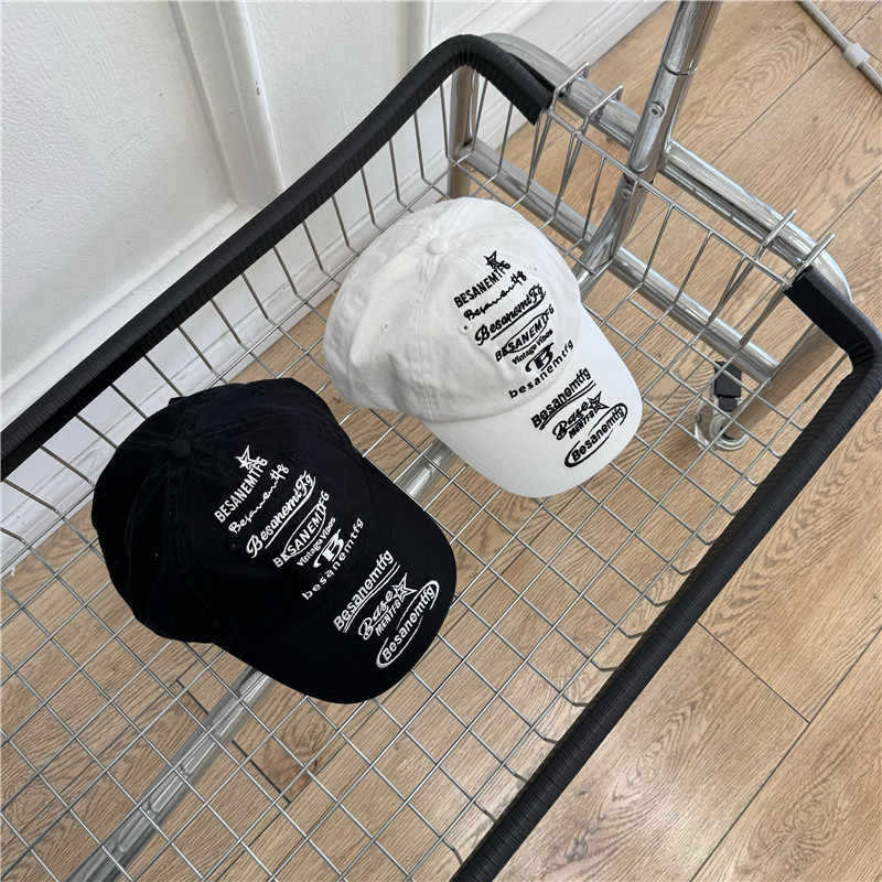 Unisex Casual Graphic Cap Skanto