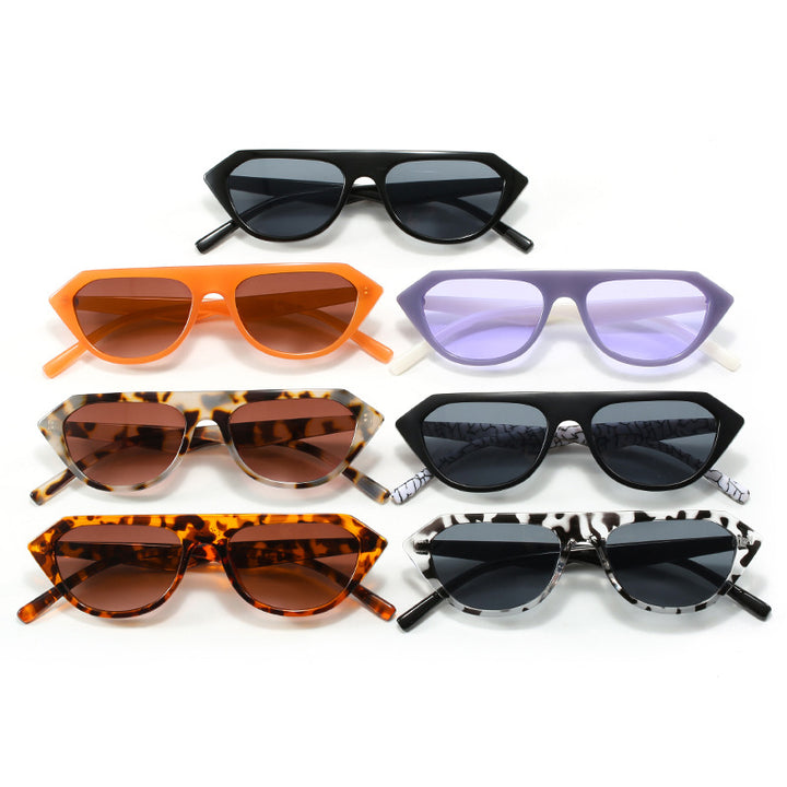 Dame moteriktig asymmetrisk solbrille Skanto