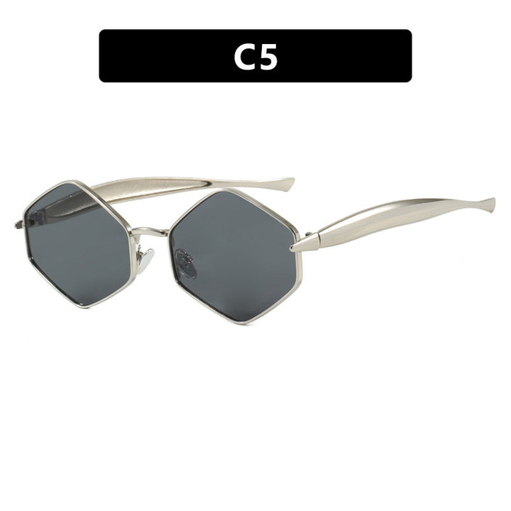 Dame hexagonal solbrille med elegant metallramme og UV-beskyttelse Skanto